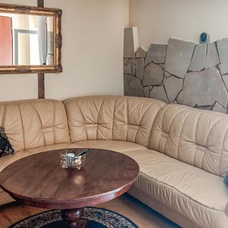 アパート Pet Friendly In Retowo 4 *